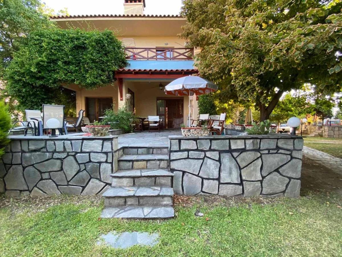 Georgia'S House Villa Nikiti  Buitenkant foto